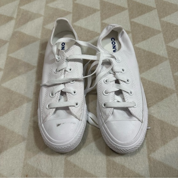 Converse Chuck Taylor All Star Canvas - Picture 2 of 4